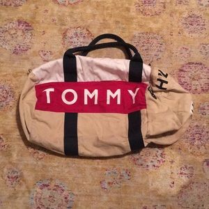 Tommy Hilfiger duffel bag